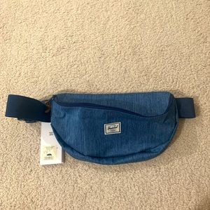 Brand new Herschel hip pack 16